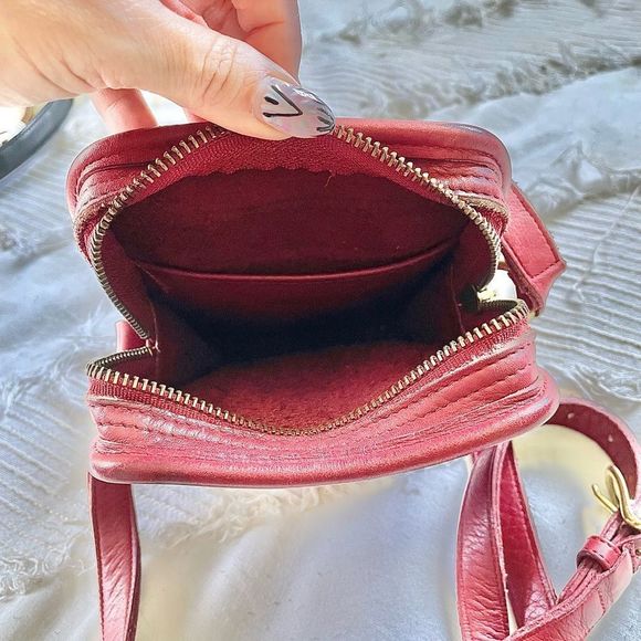 VINTAGE COACH CAMERA Bag Red Leather Shoulder Crossbody Handbag Purse H5C- 9973 - Picture 5 of 16